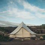Surf House Vandrerhjem