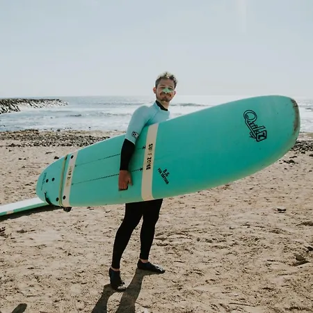 Surf House 旅馆 卡亚俄萨尔瓦赫