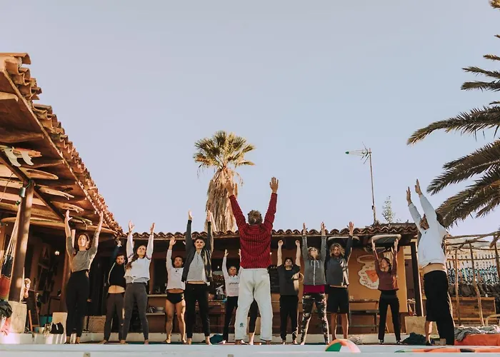 ホステル Surf House カジャオ・サルバヘ